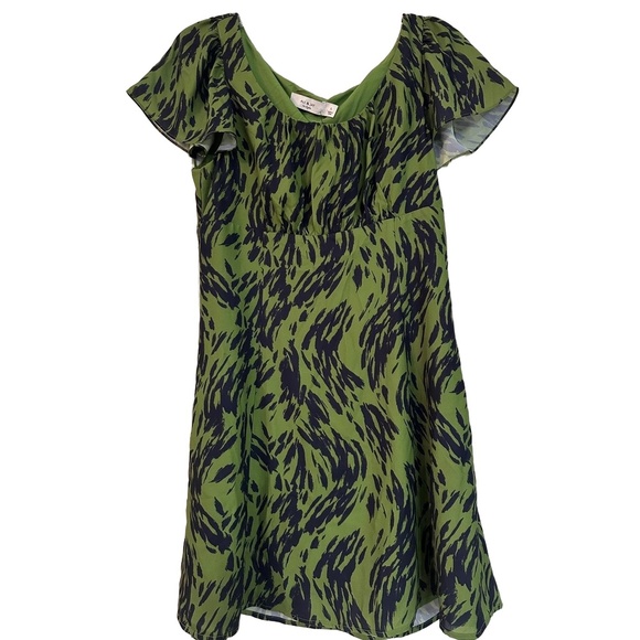 NWT Ali & Jay Mini Dress Size L Green Abstract Pattern Flutter Sleeves V Neck - Picture 4 of 7